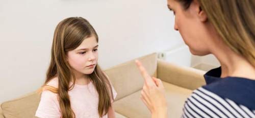 Αυθόρμητα λέω «θα σε βάλω τιμωρία!» Τι μπορώ να πω για να αντικαταστήσω αυτή την απειλή;